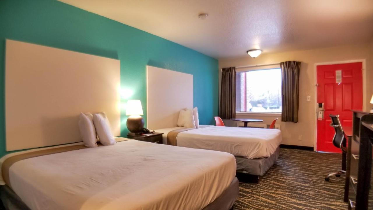 Howard Johnson By Wyndham Houston Hobby Airport Exterior photo