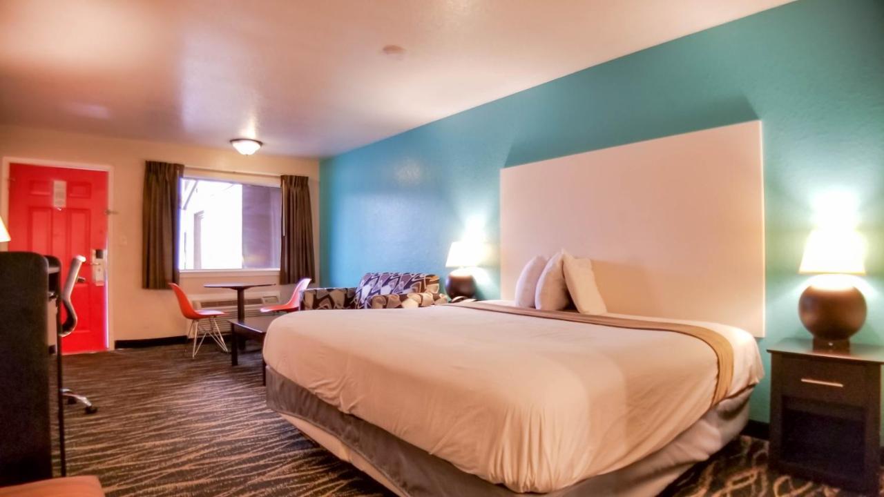 Howard Johnson By Wyndham Houston Hobby Airport Exterior photo